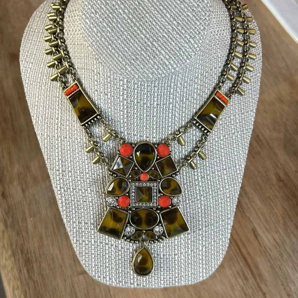 Silpada KR Vintage tortoise shell gold brass color bib statement necklace